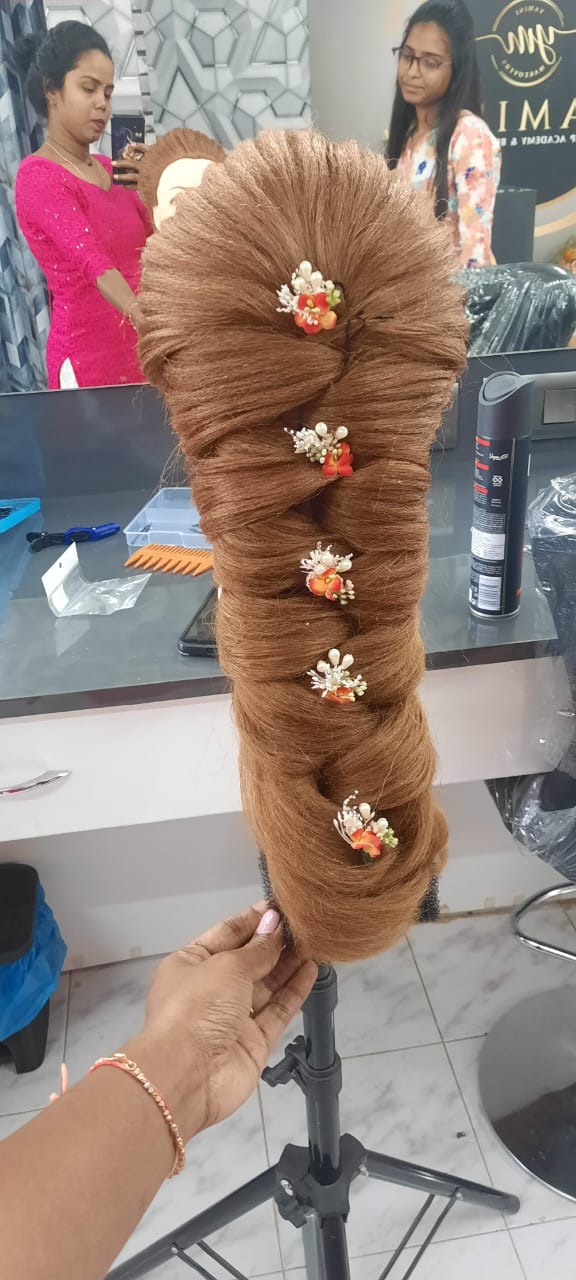 Creative Hairstyling